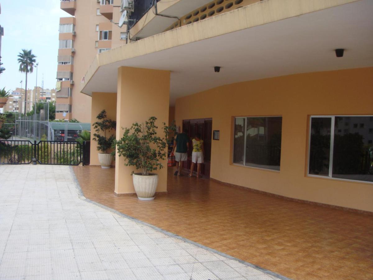 Acacias IV 15A Apartment Benidorm Bagian luar foto